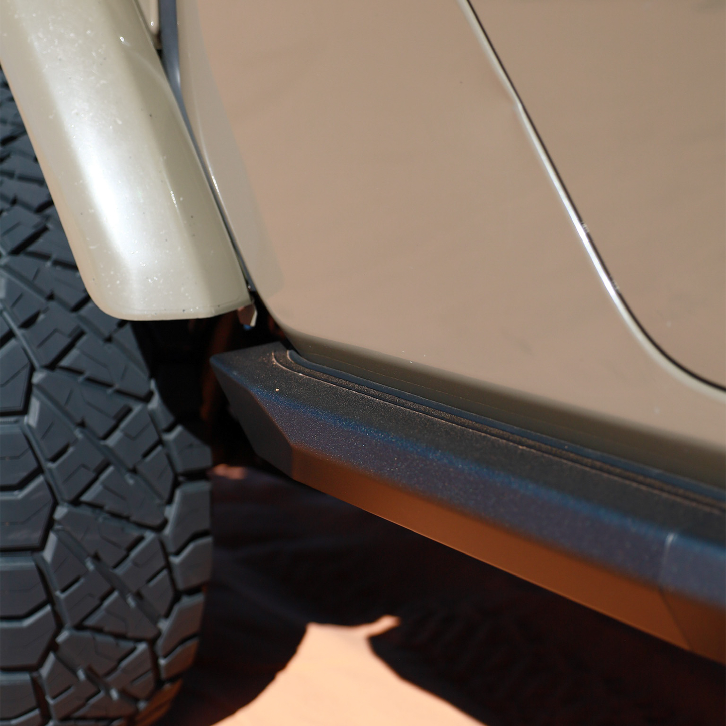 Jeep Gladiator JT bolt-on rock slider wide step surface, low-profile multi-function step for vehicle access