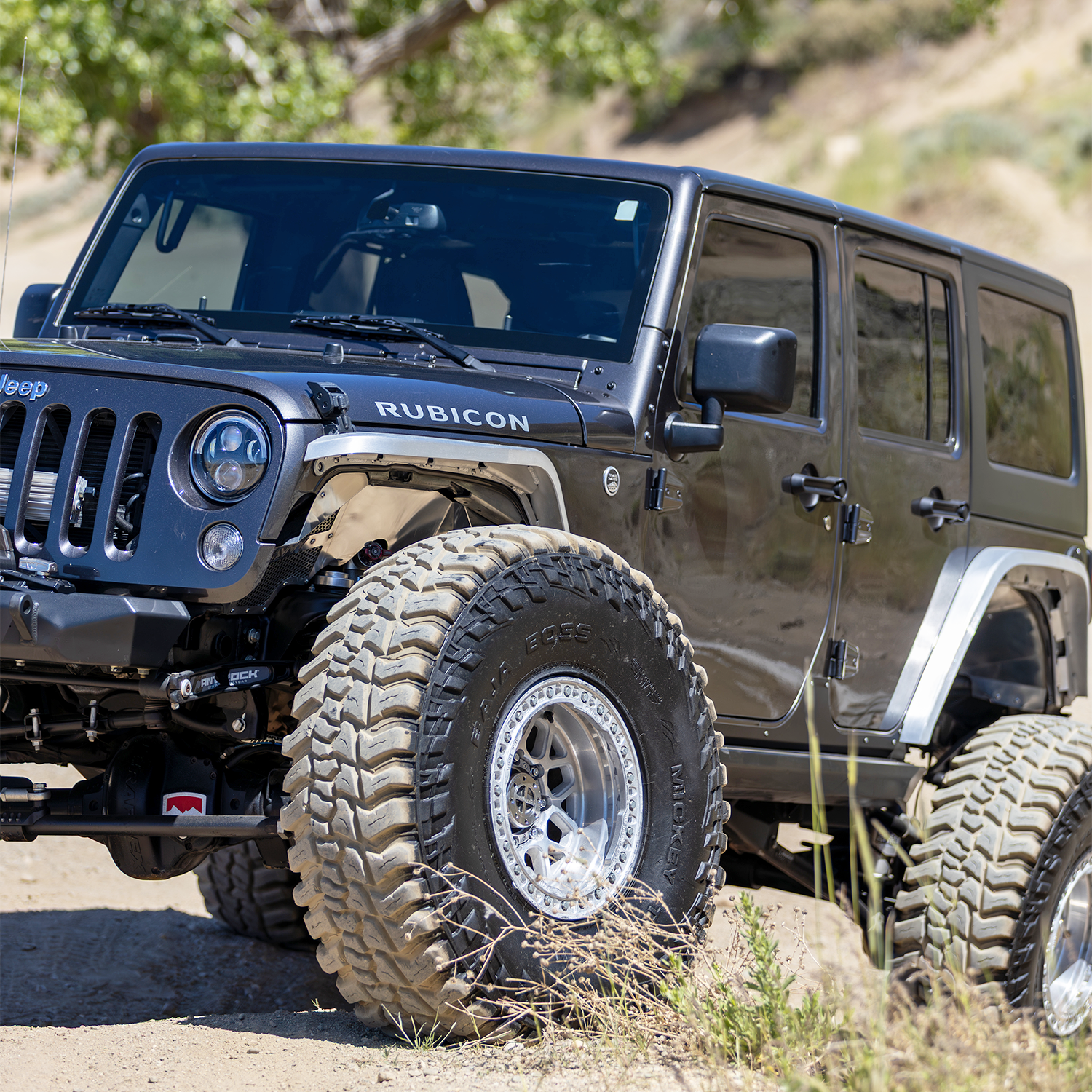 Jeep JK rear highline fenders installed for increased tire clearance