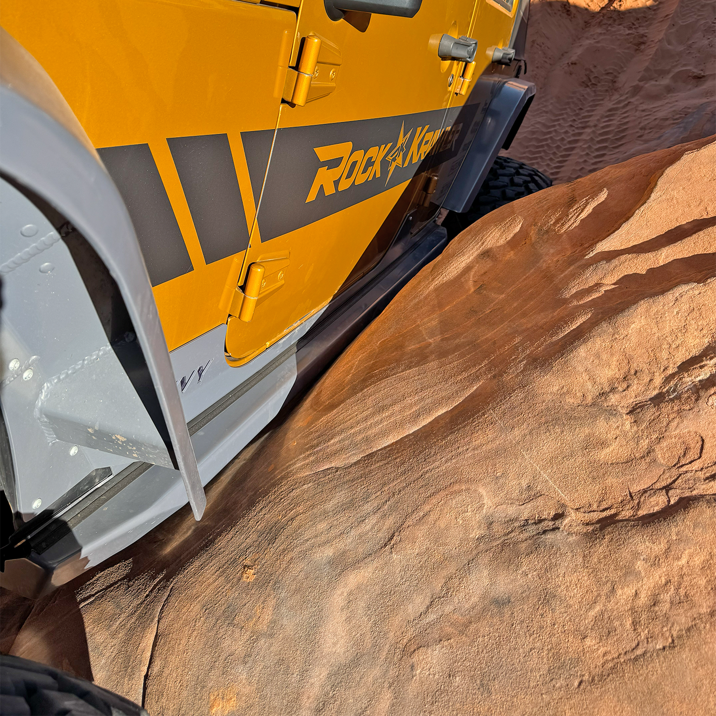 Jeep JKU weld-on rock sliders with high clearance design
