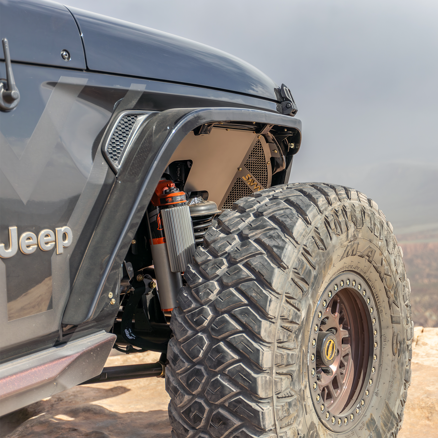 Savvy high-clearance aluminum front inner fender kit for Jeep Wrangler JL JLU and Gladiator JT