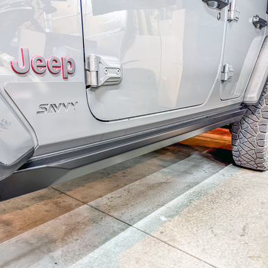 Jeep Wrangler JLU Rocker Trim Kit Bolt On