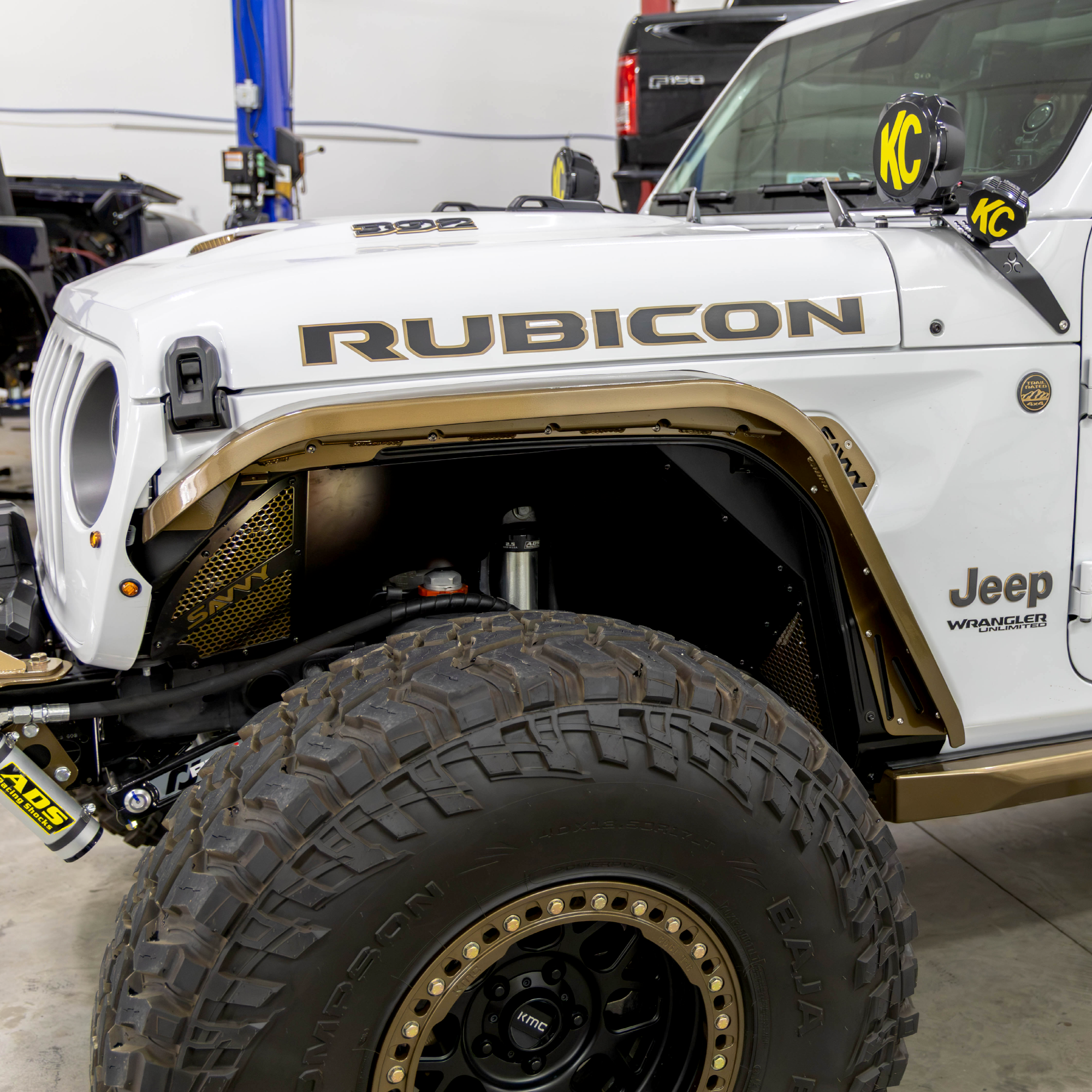 Jeep Wrangler JLU highline fenders providing tire clearance while rock crawling