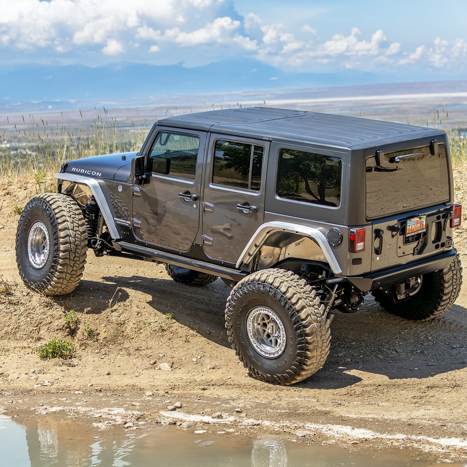 Jeep JKU rear high line fenders
