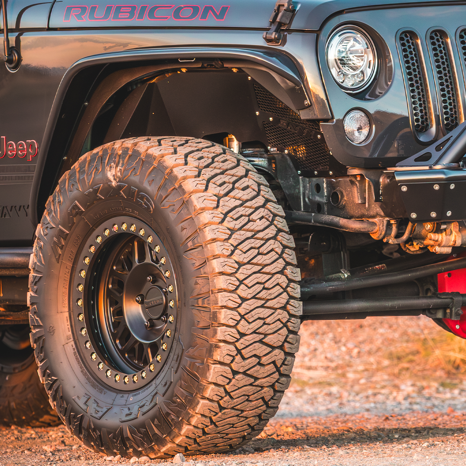 Jeep JK JKU high-clearance aluminum inner fender kit with vented panels