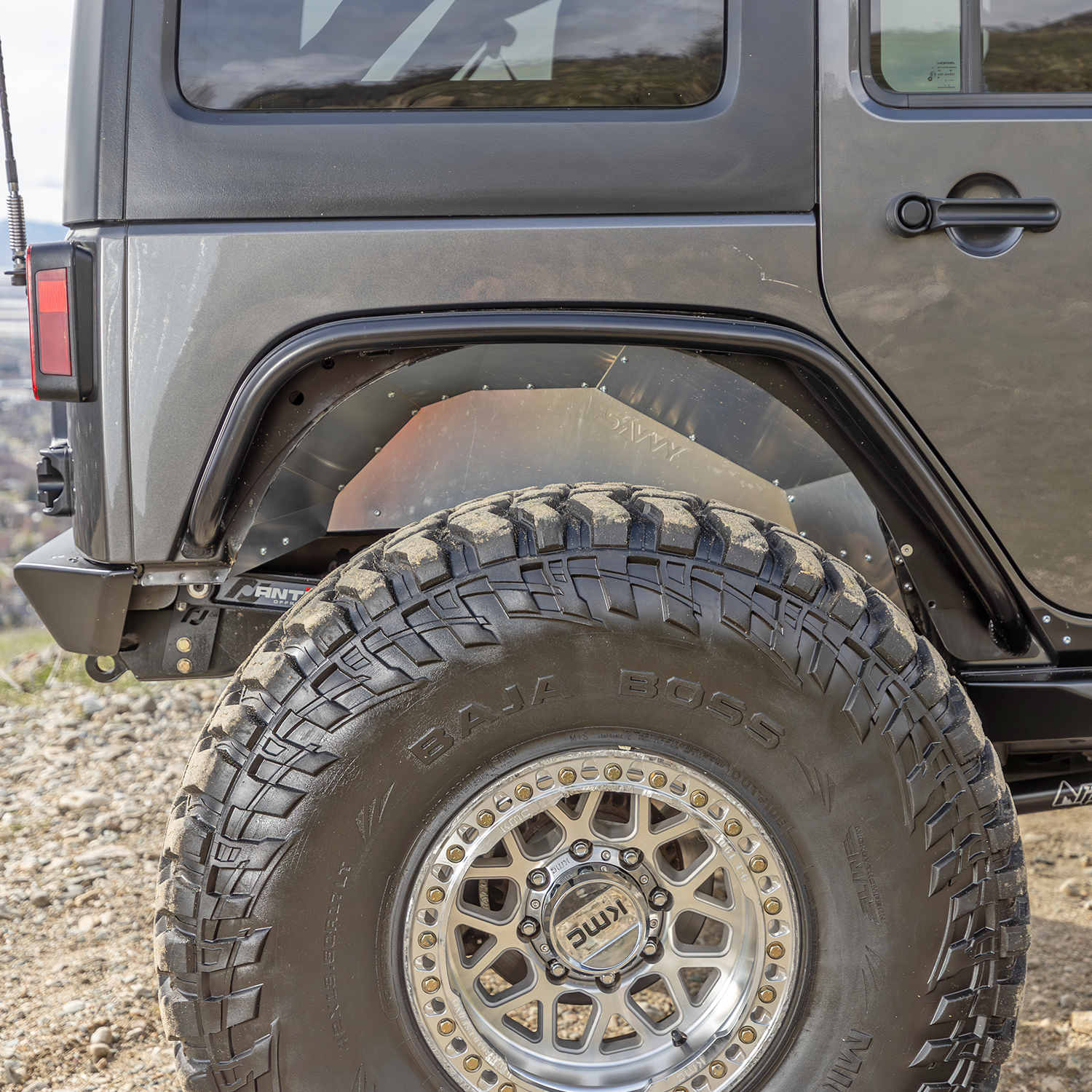 Jeep JK JKU rear inner fenders for 40 inch tires