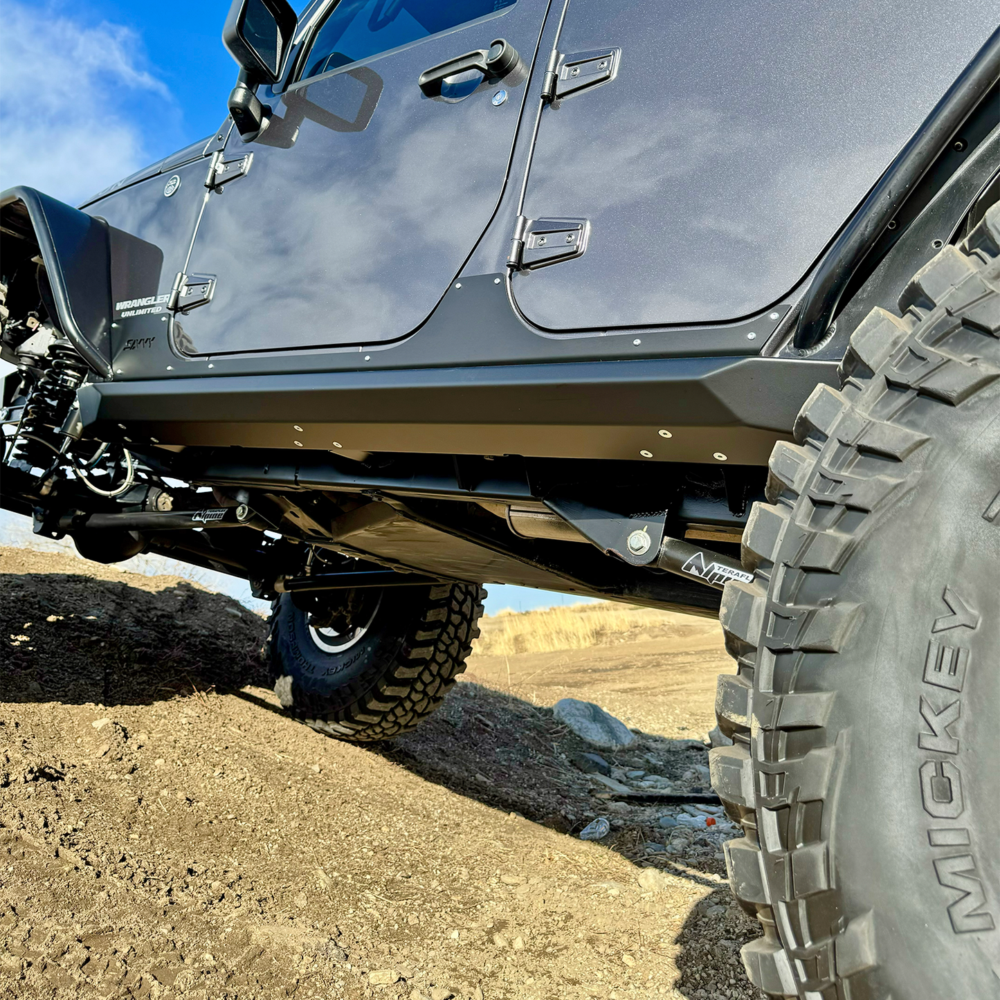 Jeep Wrangler JKU weld-on rock sliders