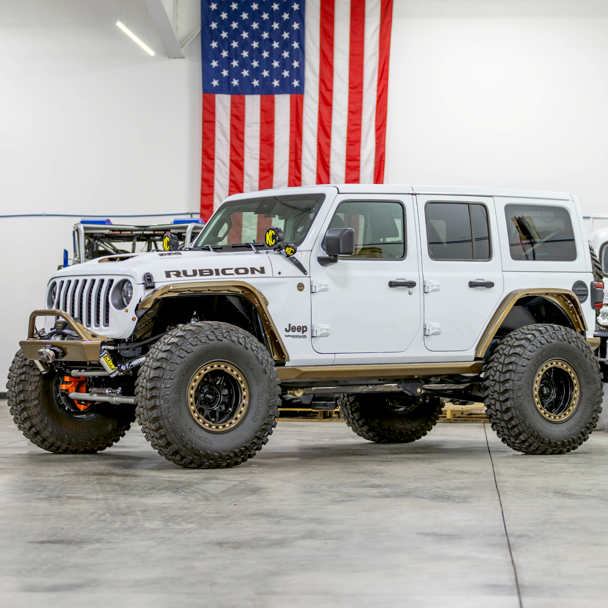 Jeep Wrangler JL with highline front fenders