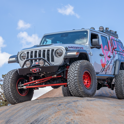 Savvy Offroad KRAWLER LITE Essentials Bundle for 2020-2026 Jeep Gladiator JT with front bumper, rear bumper, and bolt-on rock sliders