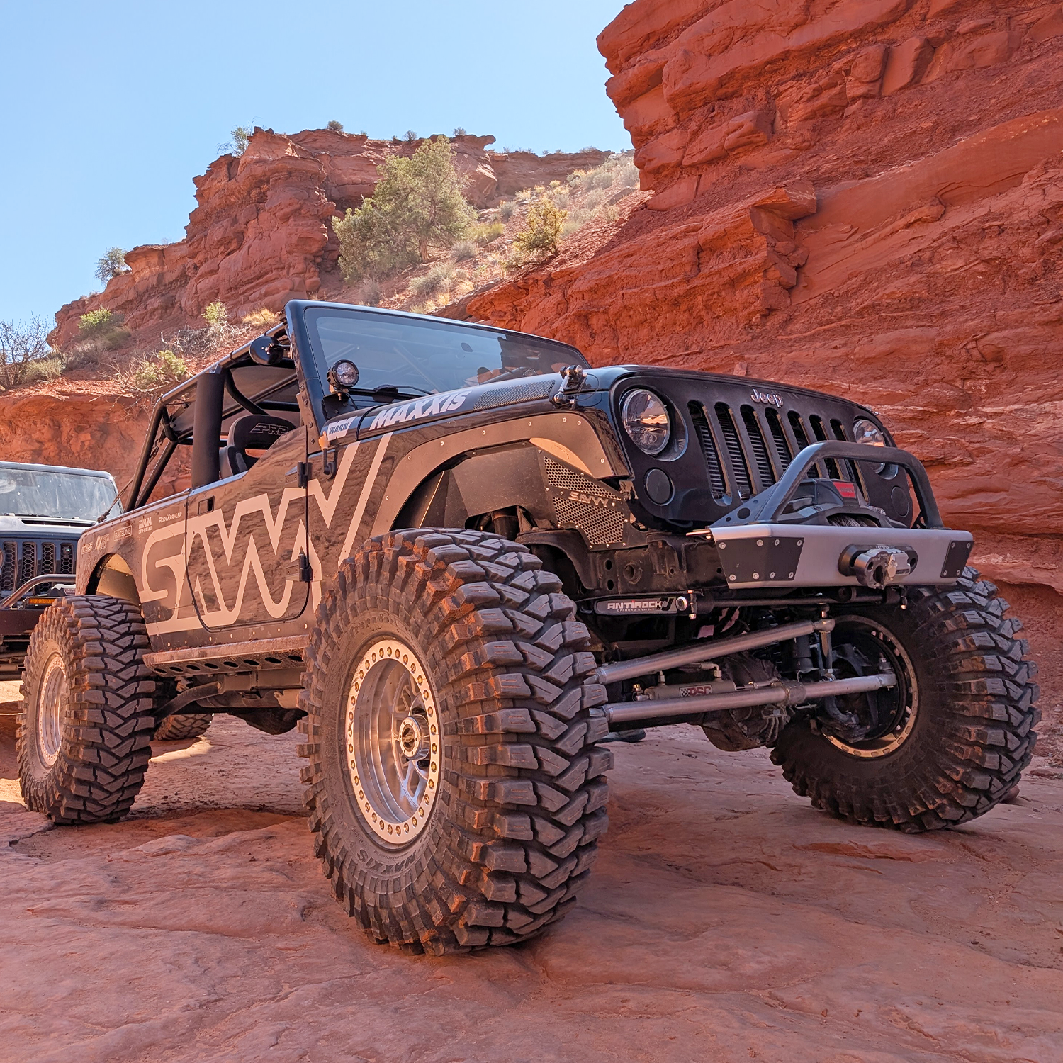 high-clearance Jeep JK bumper for off road Warn Winch Factor 55 Fairlead