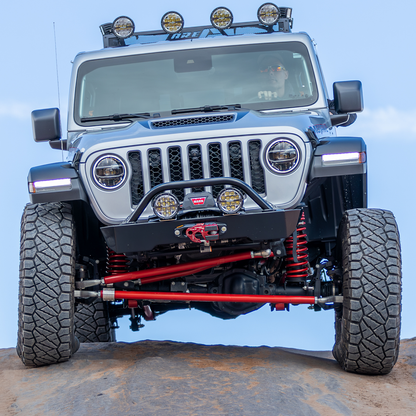Jeep Gladiator JT with Savvy KRAWLER LITE aluminum front bumper with hoop installed for maximum approach clearance