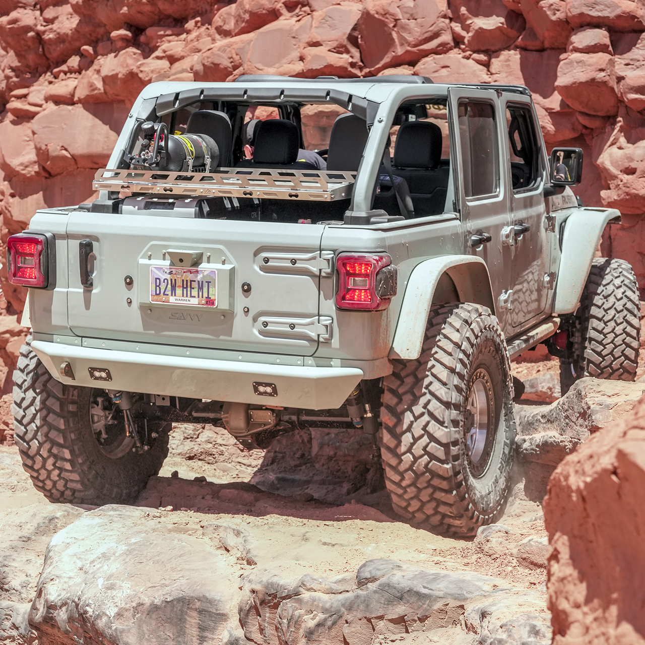 Savvy Offroad LEGACY 6061 ultra-lightweight 10-pound aluminum rear bumper with maximum departure angle and modular replaceable skin on Jeep Wrangler JLU